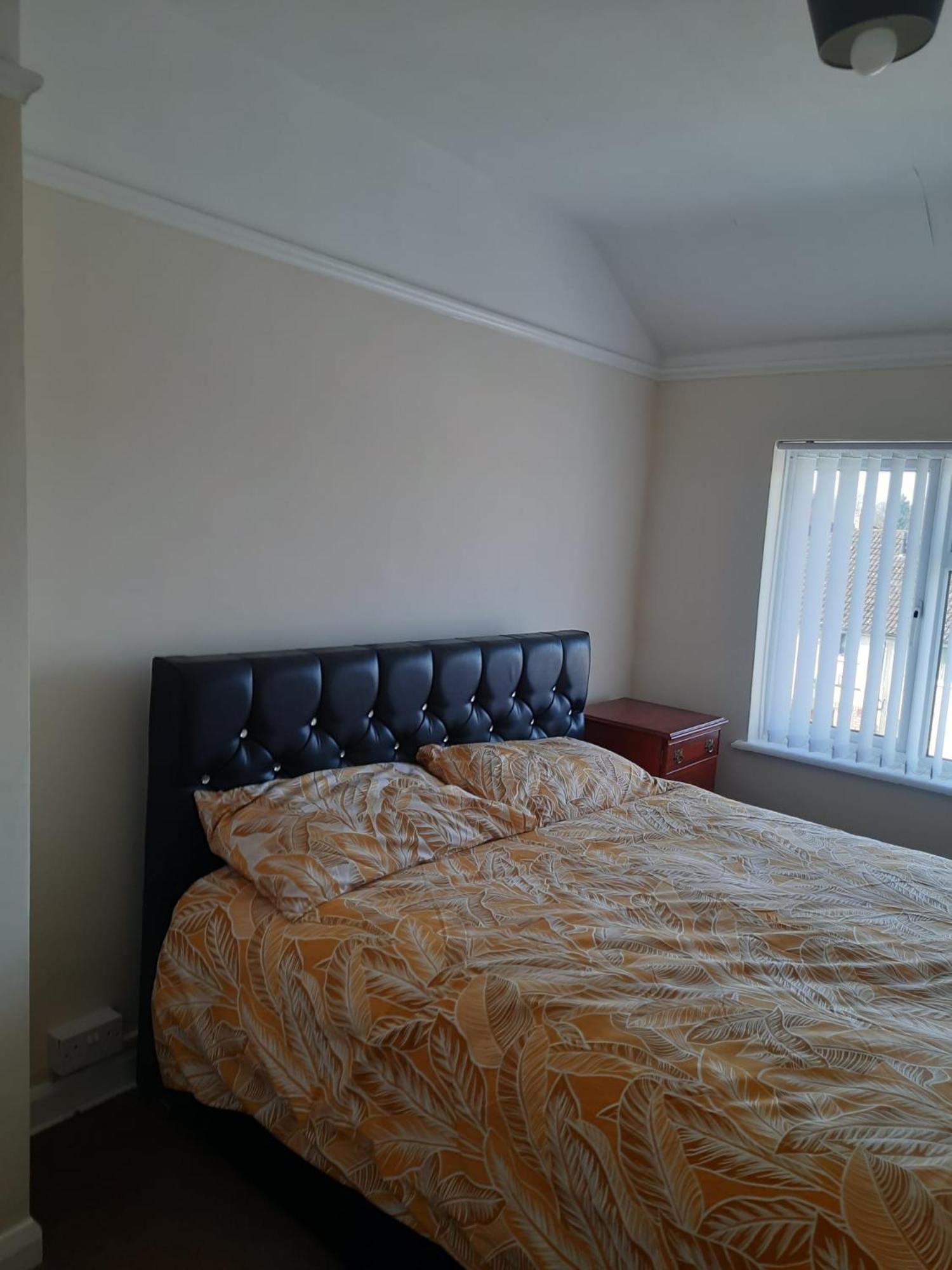 Entire Three Bedroom House In Birmingham Bagian luar foto